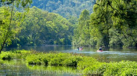 canoeing gwyder river landscape